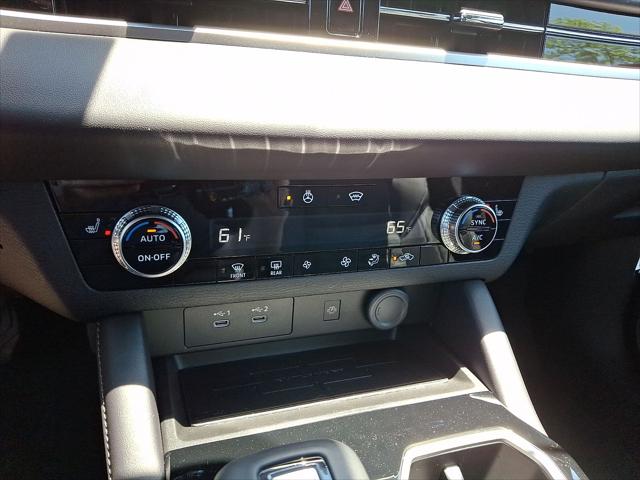 2026 Mitsubishi Outlander LE 1.5T S-AWC