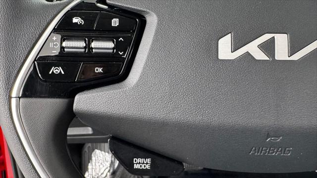 2026 Kia Niro LX