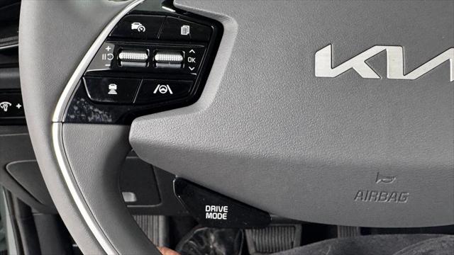 2026 Kia Niro EX