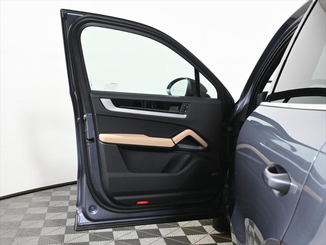 2026 Porsche Cayenne Unknown