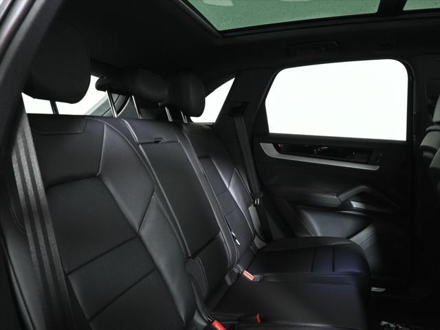 2026 Porsche Cayenne Unknown