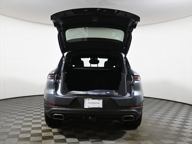 2026 Porsche Cayenne Unknown