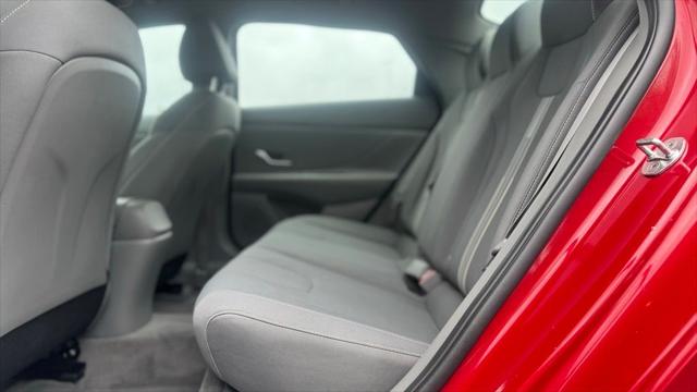 2022 Hyundai Elantra SEL