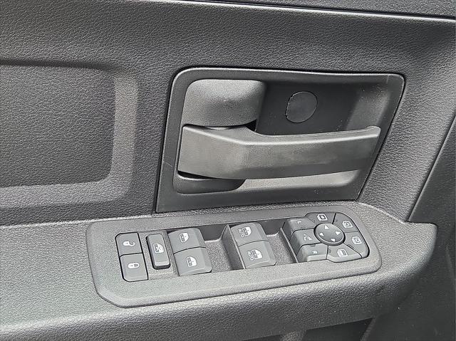 2026 Ram 2500 Black Express Crew Cab 4x4 64 Box