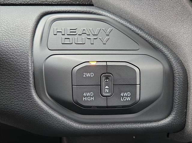 2026 Ram 2500 Black Express Crew Cab 4x4 64 Box