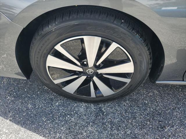 2022 Nissan Altima SV FWD