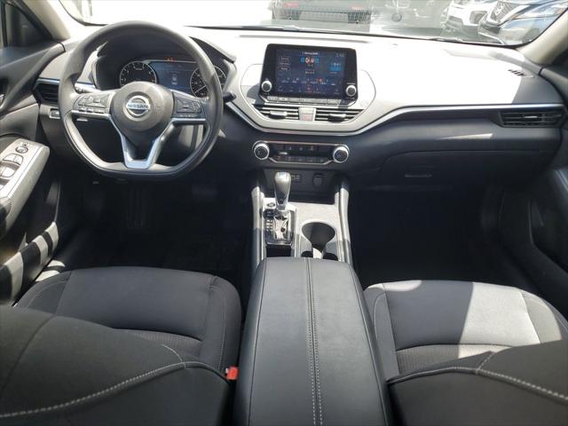 2022 Nissan Altima SV FWD