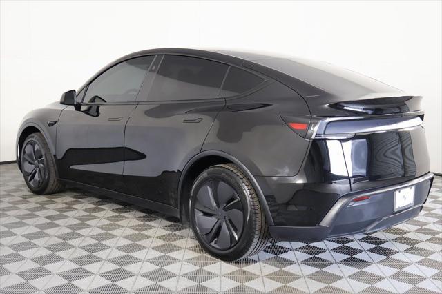 2026 Tesla Model Y Rear-Wheel Drive
