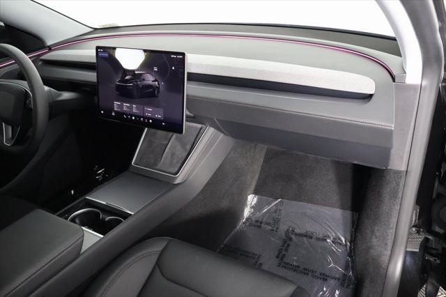 2026 Tesla Model Y Rear-Wheel Drive
