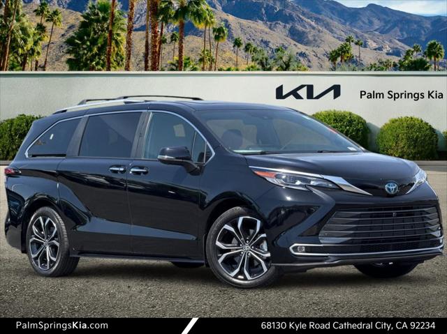 2025 Toyota Sienna Platinum for sale in Cathedral City, CA