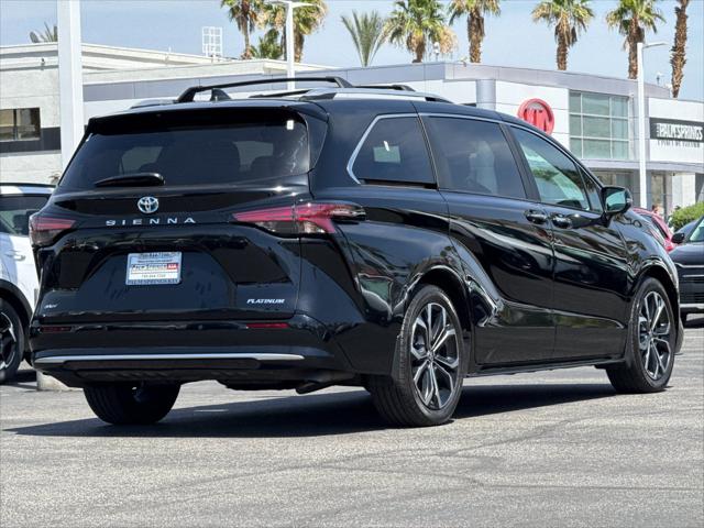 2025 Toyota Sienna Platinum