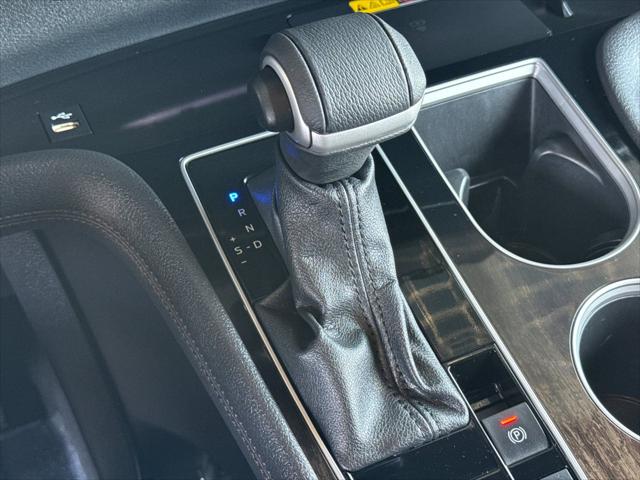 2025 Toyota Sienna Platinum