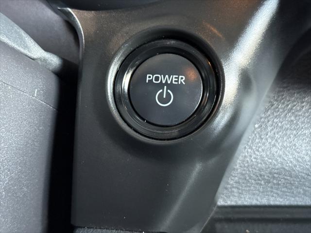 2025 Toyota Sienna Platinum