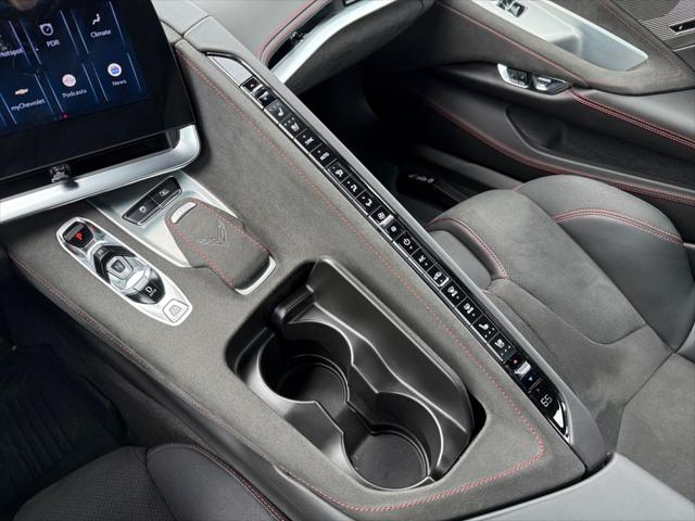 2024 Chevrolet Corvette Stingray RWD Convertible 3LT