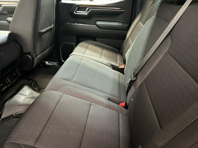 2022 Chevrolet Silverado 1500 4WD Crew Cab Standard Bed LT