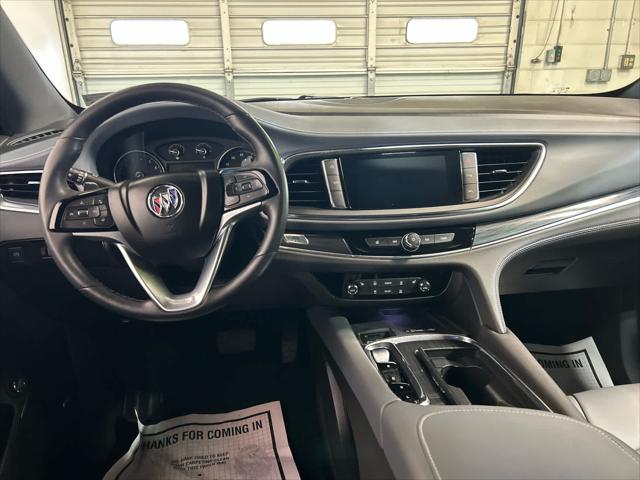 2023 Buick Enclave Essence AWD