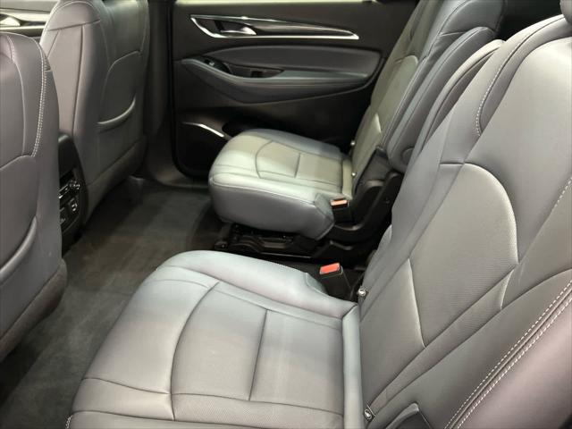 2023 Buick Enclave Essence AWD
