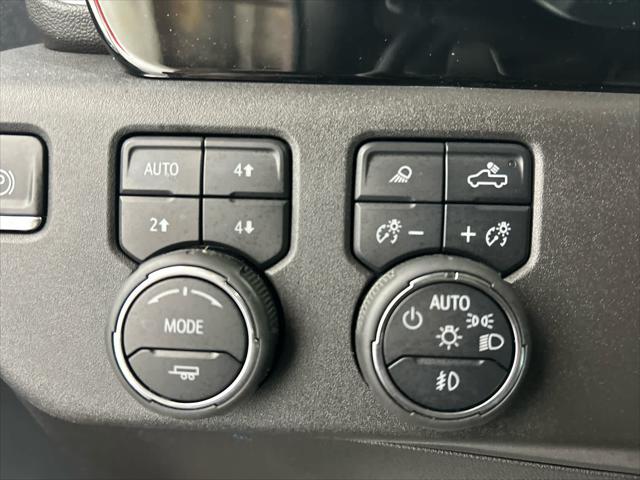 2023 Chevrolet Silverado 1500 4WD Crew Cab Short Bed LTZ