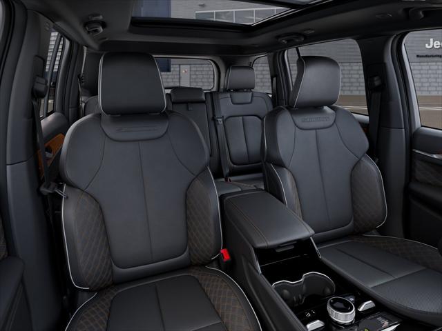 2026 Jeep Grand Cherokee Summit 4x4