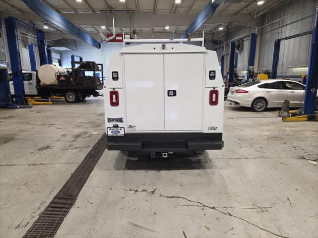 2026 Ford E-350 Cutaway Unknown
