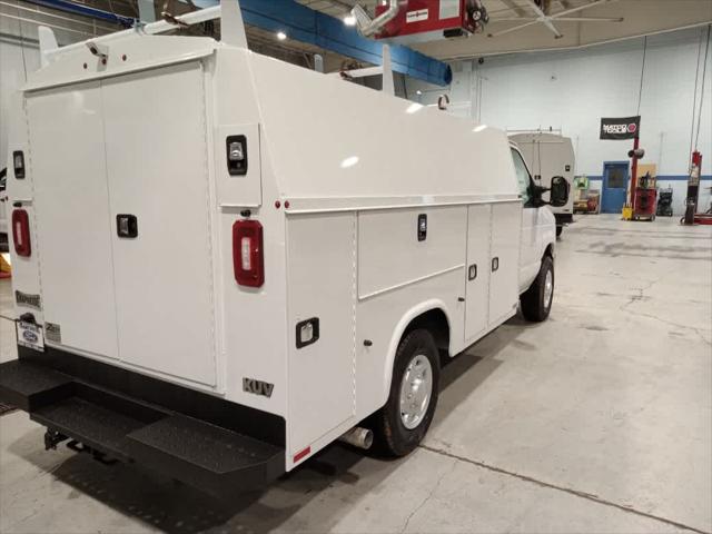2026 Ford E-350 Cutaway Unknown