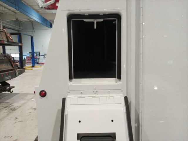 2026 Ford E-350 Cutaway Unknown