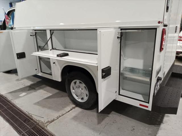2026 Ford E-350 Cutaway Unknown