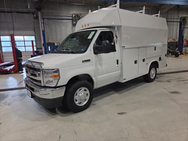 2026 Ford E-350 Cutaway Unknown
