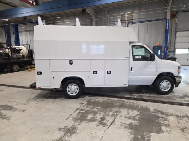 2026 Ford E-350 Cutaway Unknown