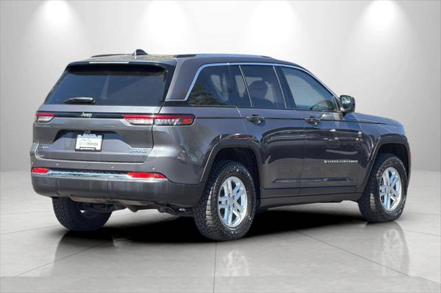 2023 Jeep Grand Cherokee Laredo 4x4