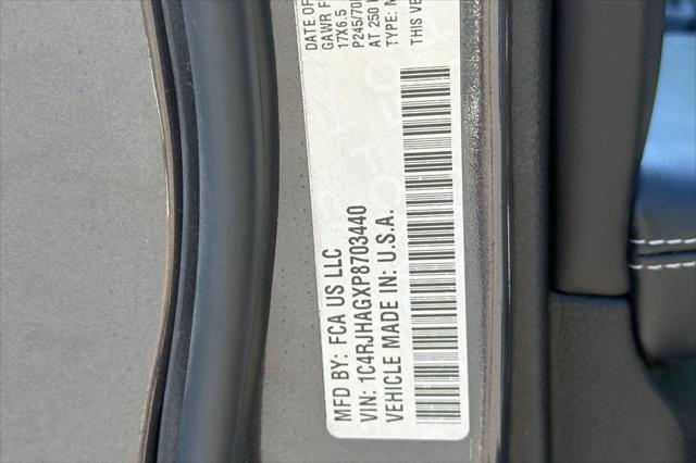 2023 Jeep Grand Cherokee Laredo 4x4
