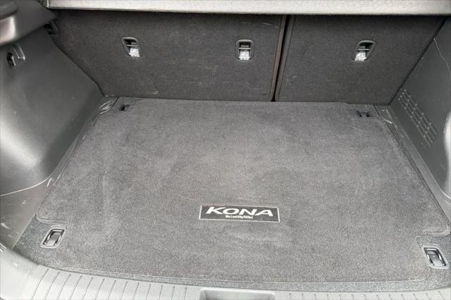 2022 Hyundai Kona SE