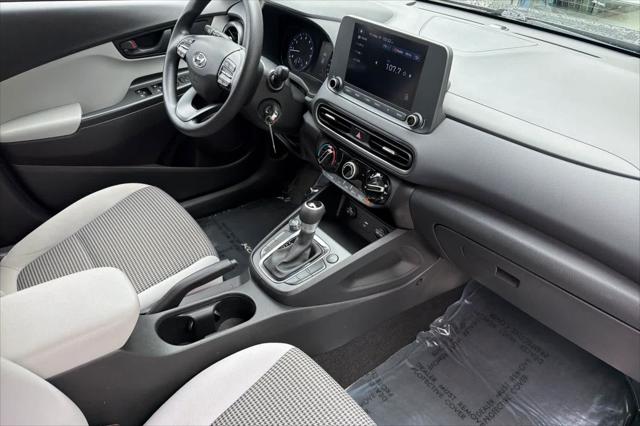 2022 Hyundai Kona SE