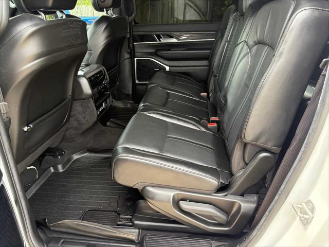2022 Jeep Wagoneer Series II 4x4