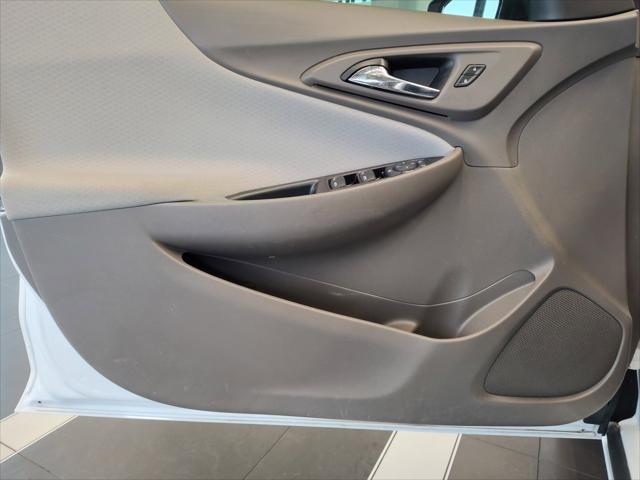 2020 Chevrolet Malibu FWD 1FL