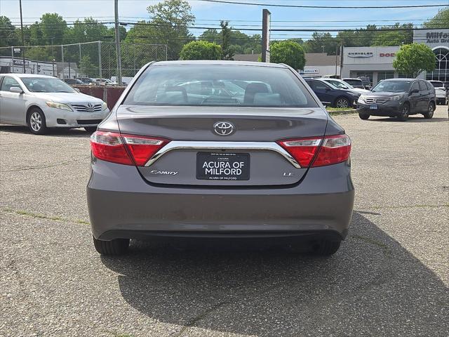 2015 Toyota Camry SE