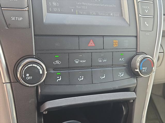 2015 Toyota Camry SE