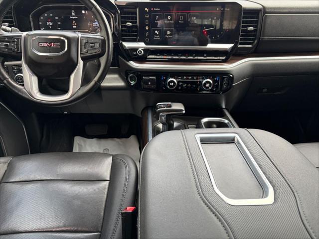 2022 GMC Sierra 1500 SLT - Photo 11
