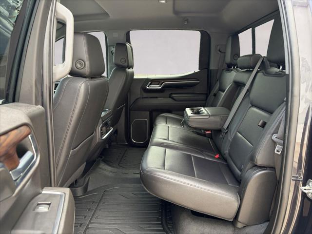2022 GMC Sierra 1500 SLT - Photo 13