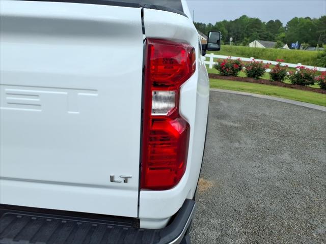 2025 Chevrolet Silverado 2500HD 4WD Crew Cab Standard Bed LT