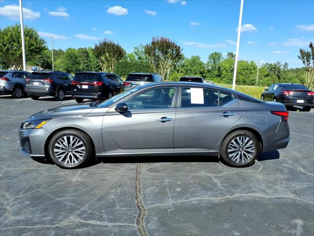 2024 Nissan Altima SV FWD
