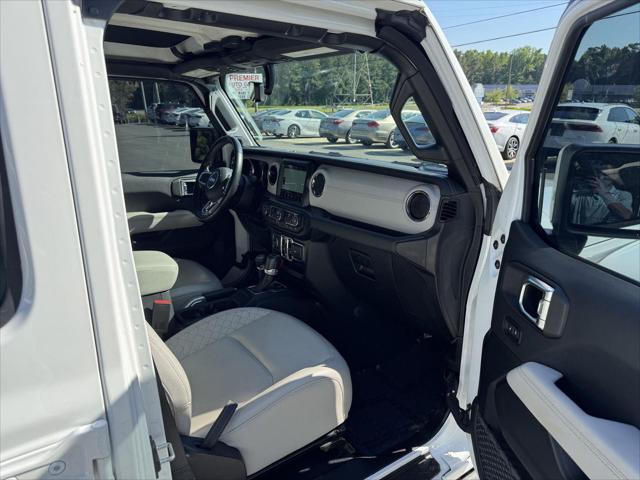 2022 Jeep Gladiator Sport