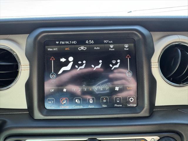 2022 Jeep Gladiator Sport