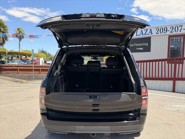 2020 Land Rover Range Rover P525 HSE