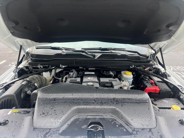 2022 Ram 2500 Big Horn Crew Cab 4x4 8' Box