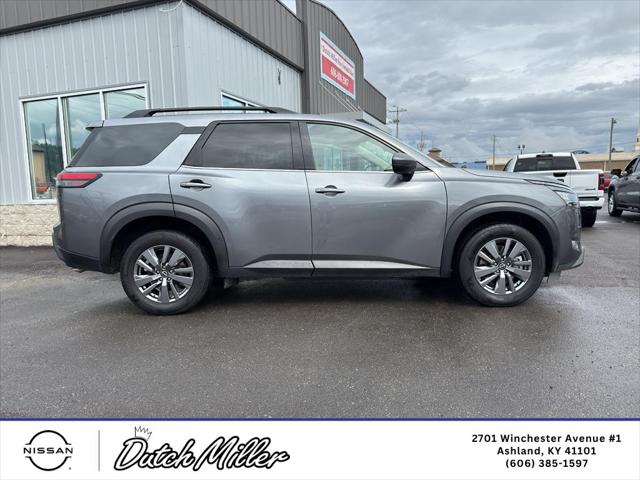 2025 Nissan Pathfinder SV 4WD