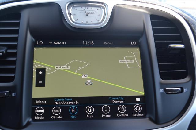 2022 Chrysler 300 Touring L AWD