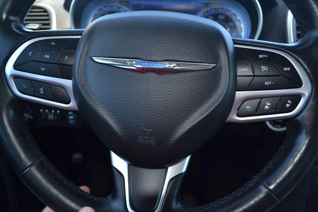 2022 Chrysler 300 Touring L AWD