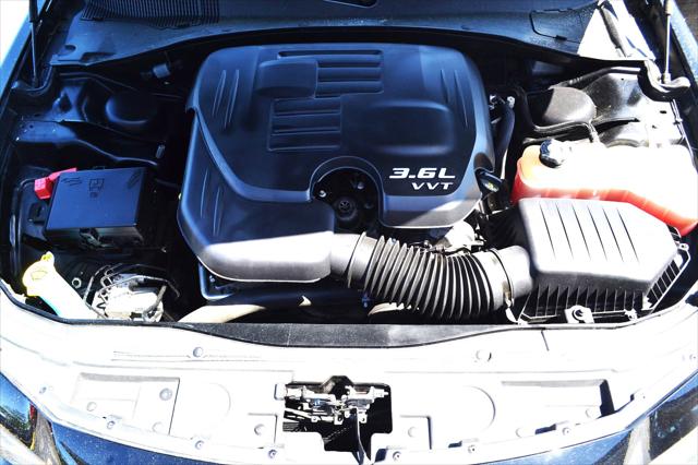 2022 Chrysler 300 Touring L AWD