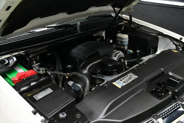 2009 Cadillac Escalade EXT Standard